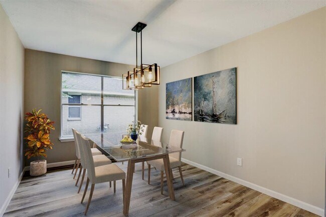 Building Photo - 19310 Spanish Needle Dr