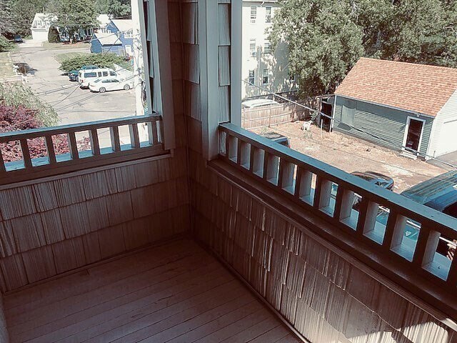 Building Photo - 19 Oliver St