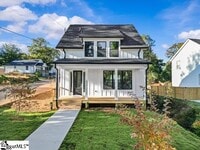 Building Photo - 339 Gower St