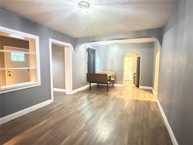 Building Photo - 644 Indiana St