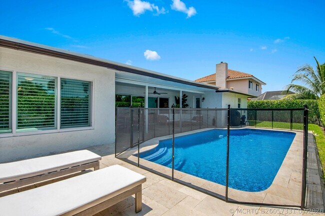 Building Photo - 23313 Lago Mar Cir