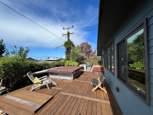 Building Photo - Exceptional Luxury One Bedroom Fully Furnished - Morro Bay w/Views