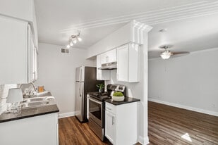 Building Photo - The Addison Apartments