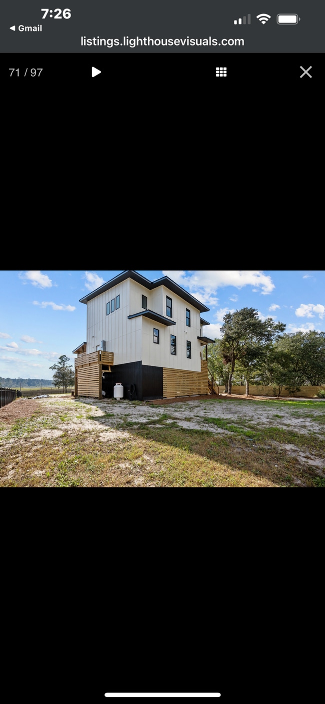 Building Photo - 9202 River Rd