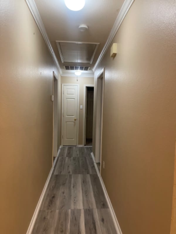 Building Photo - 114 Briar Oak Dr