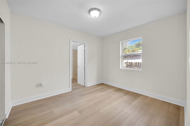 Building Photo - 299 NW 43rd St