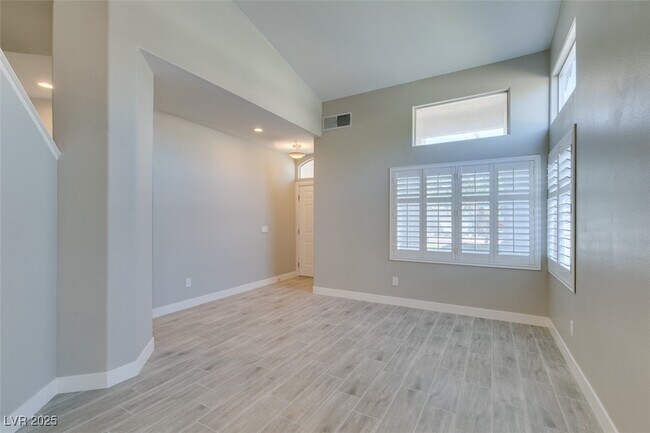 Building Photo - 2452 Silver Blossom Ln