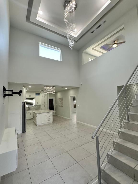 Building Photo - 1822 Sunset Dr