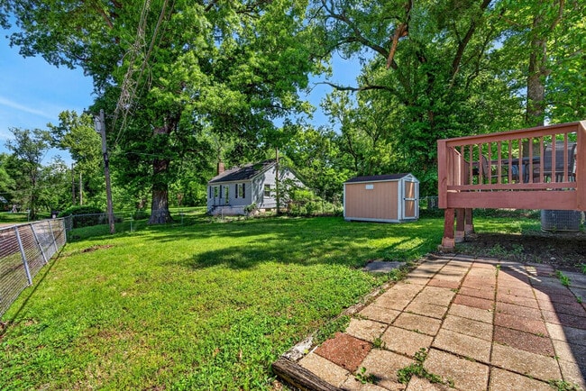 Building Photo - 3036 Wheaton Ave