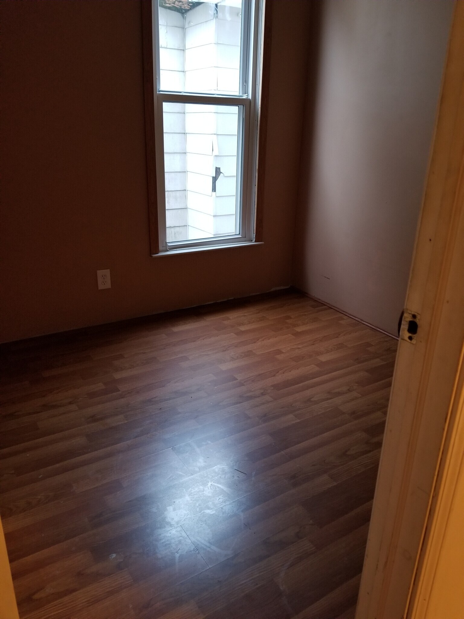 Bedroom 2 - 238 Richmond Ave