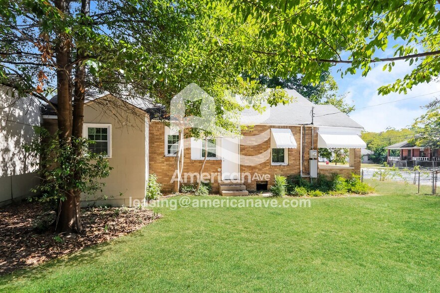 Building Photo - 1385 Patterson St