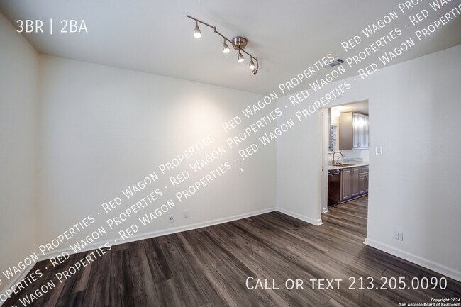 Building Photo - 13906 Tangle Tree St
