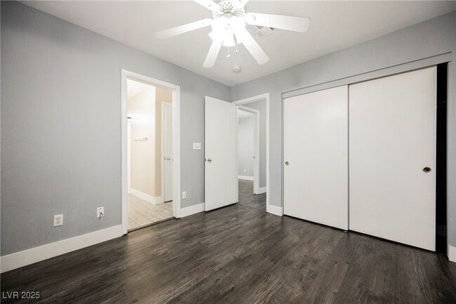 Building Photo - 138 Cam Capri