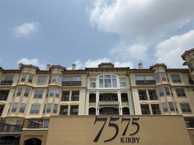 Building Photo - 7575 Kirby Dr