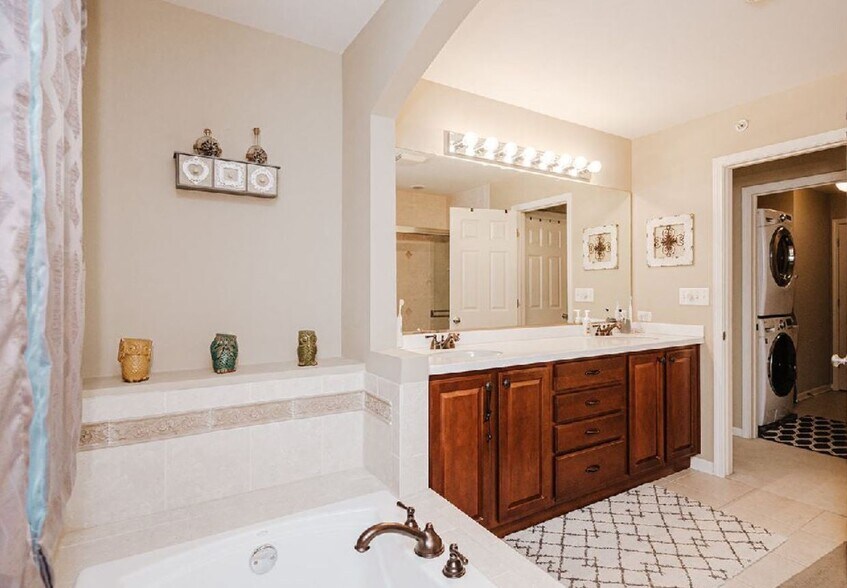 Building Photo - 1161 Kilbery Ln