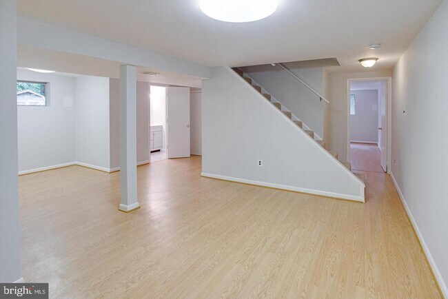 Building Photo - 12026 Waples Mill Rd