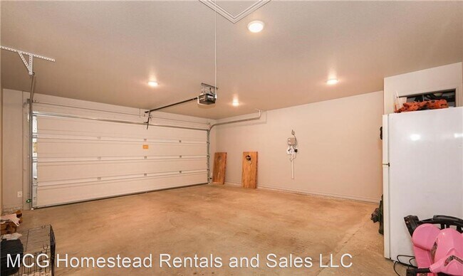 Building Photo - 4 br, 3 bath House - 8504 Preserve Trail