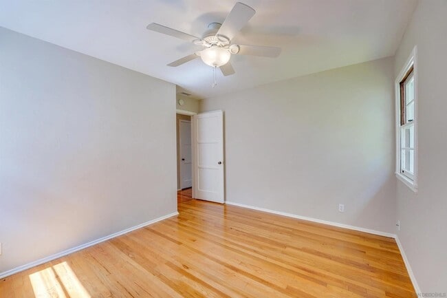 Building Photo - 719 I Ave