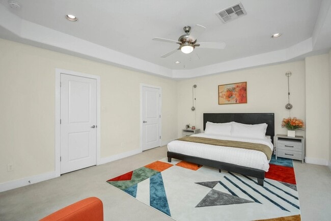 Building Photo - 4608 Nett St