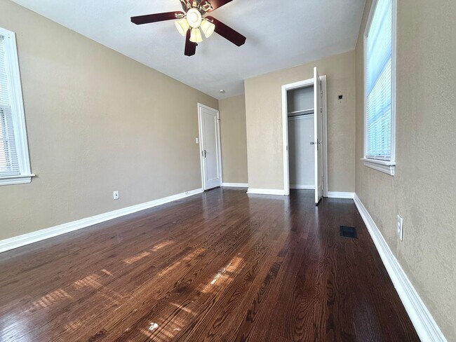 Building Photo - Cute 2Bed / 1Bath Home In NW OKC!!!