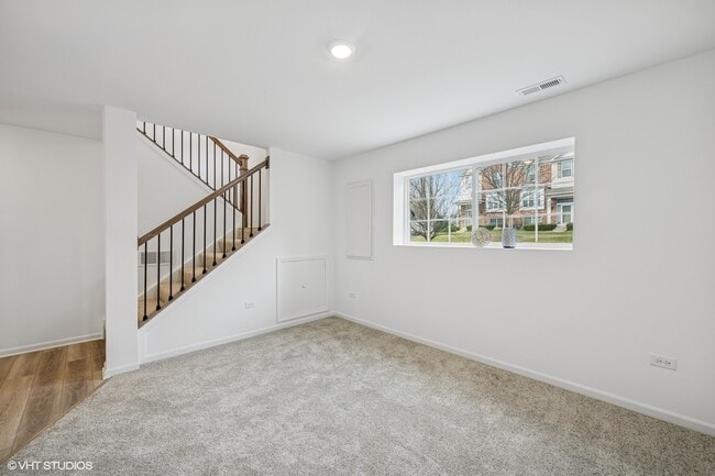 Building Photo - 1204 Neubauer Circle