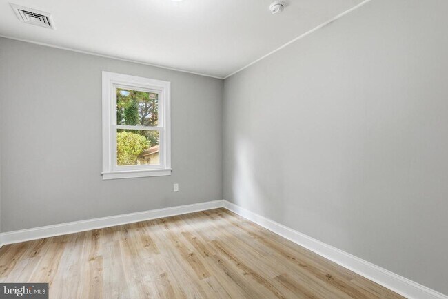 Building Photo - 48925 Chisleytown Rd