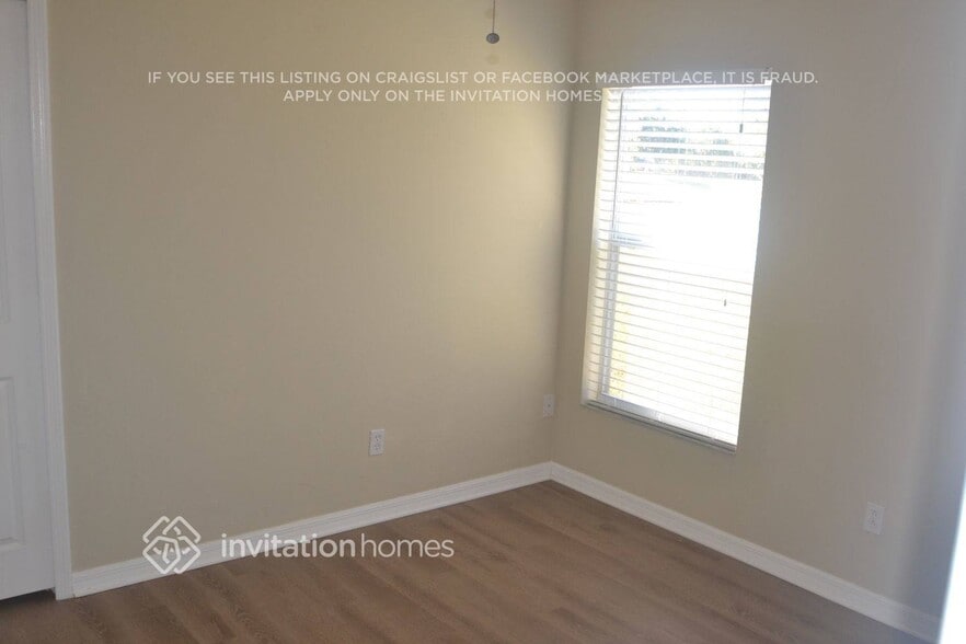 Building Photo - 2126 Darlin Cir