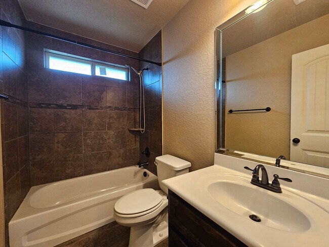 Building Photo - 6211 Newcastle Dr