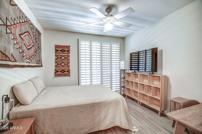 Building Photo - 7009 E Acoma Dr