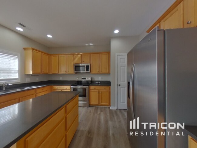 Building Photo - 324 Archway Ct