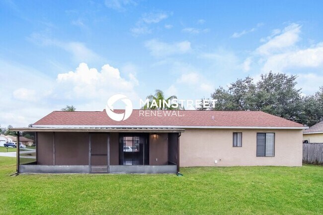 Building Photo - 3 Bedroom Pet-Friendly Home in PALM BAY, FL with Main Street Renewal