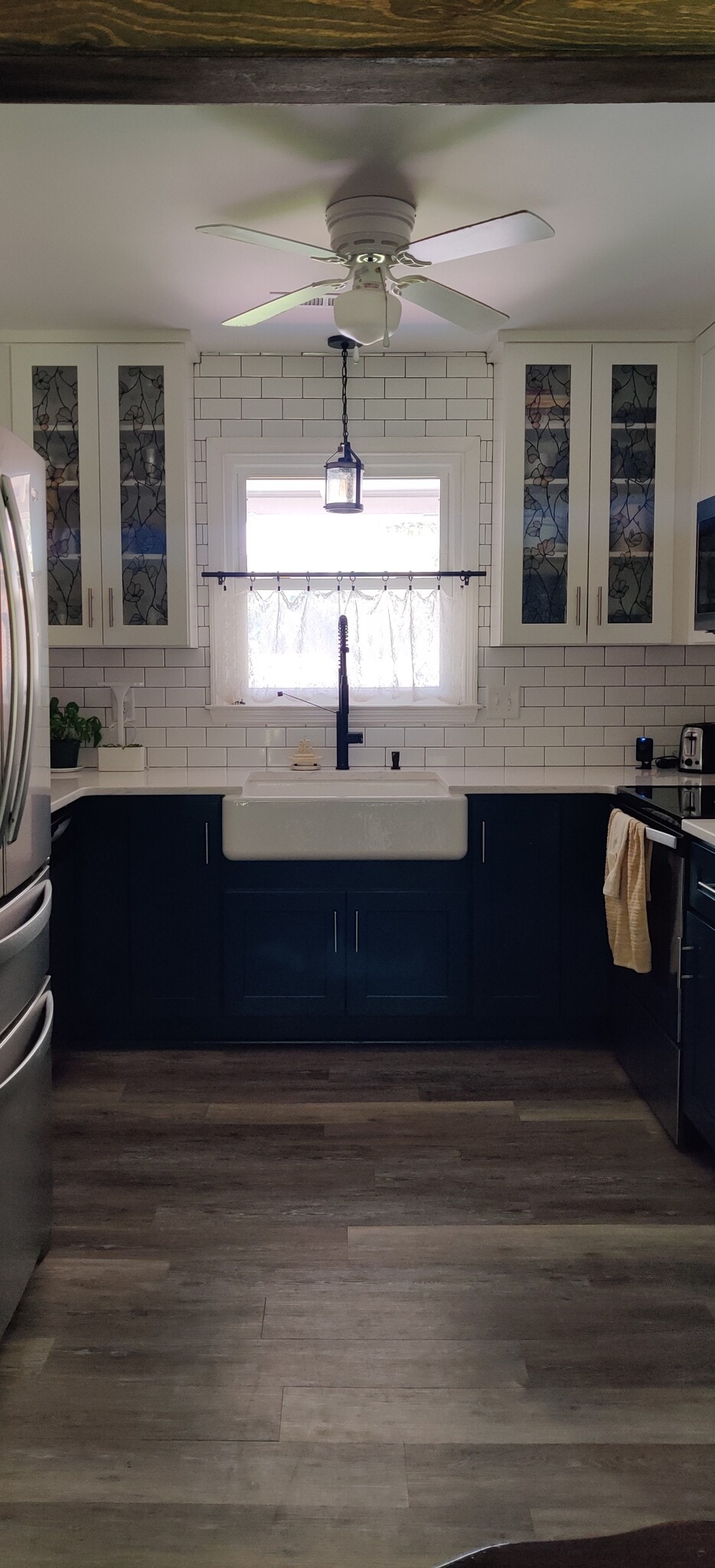 brand new kitchen renovated in 2020 - 102 Anna Ct