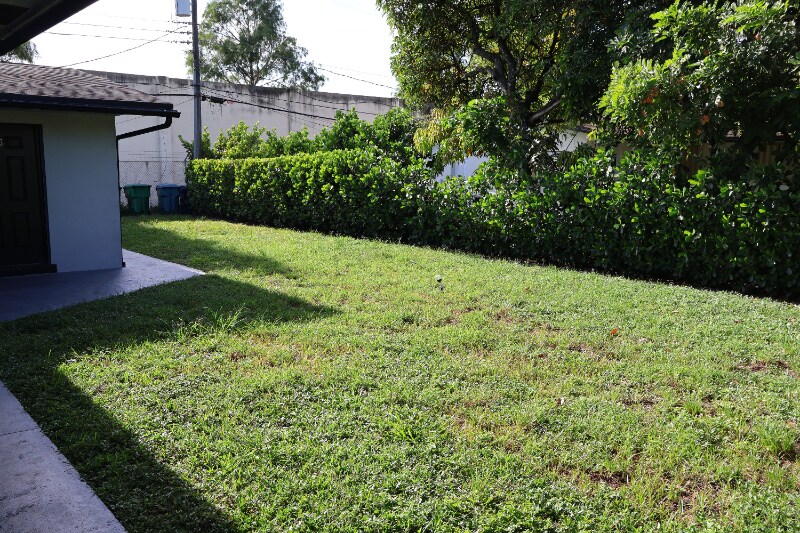 Building Photo - 1548 NW 52nd Ave