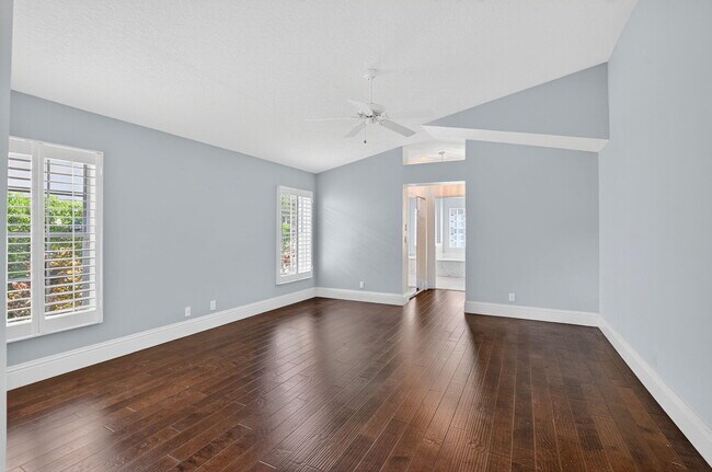 Building Photo - 6502 Brava Way
