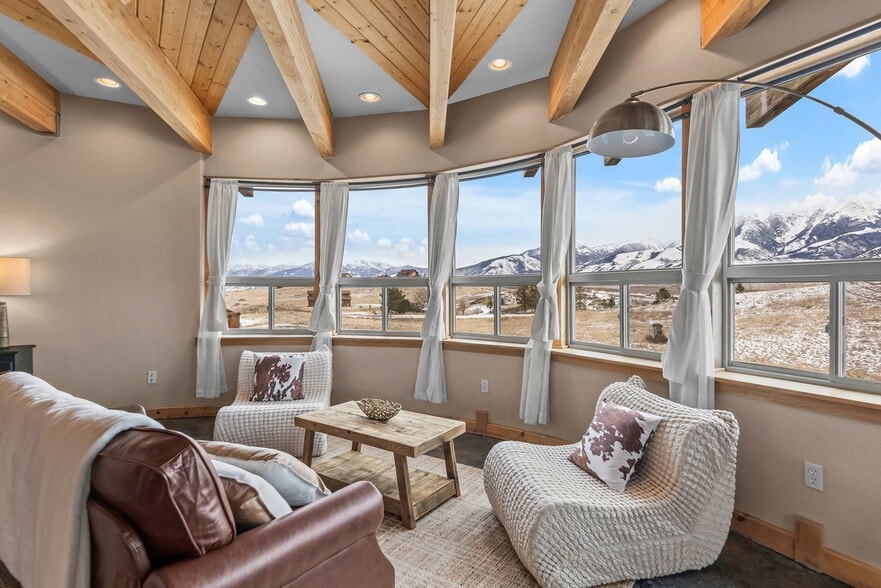 Building Photo - 84 Arcturus Dr