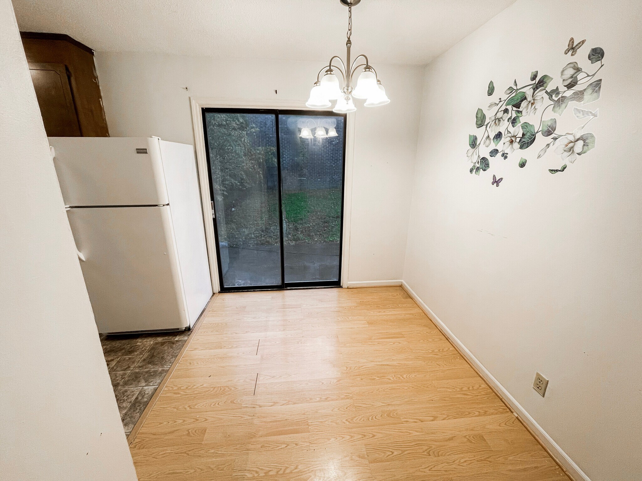 Building Photo - 31 Saint Mark Rd