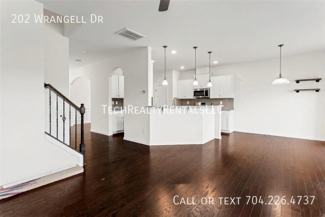 Building Photo - 202 Wrangell Dr