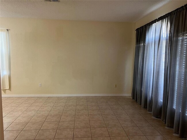 Building Photo - 9332 Monterey Bay Dr