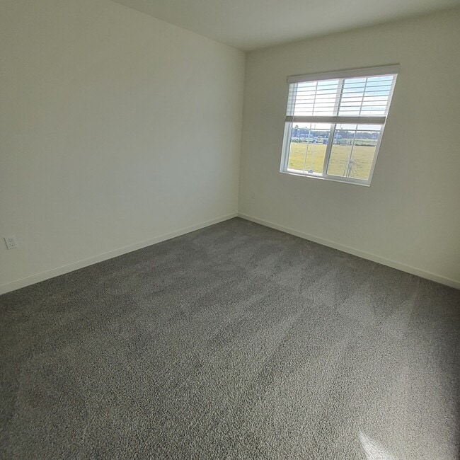 Building Photo - 2209 George Dr