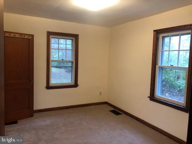 Building Photo - 501 N Ridge Rd