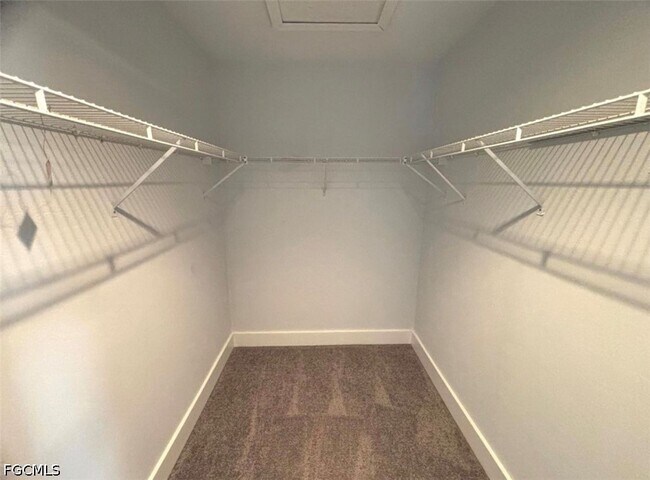 Building Photo - 12396 Kelly Sands Way