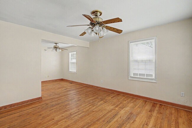 Building Photo - Call Sabrina Thomas at 757-767-0767 for more information