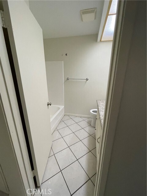 Building Photo - 40630 Malibar Ave