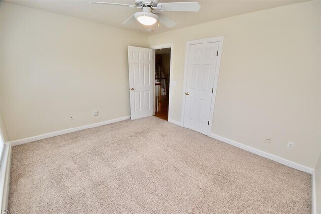 Building Photo - 1514 Bordeaux Pl
