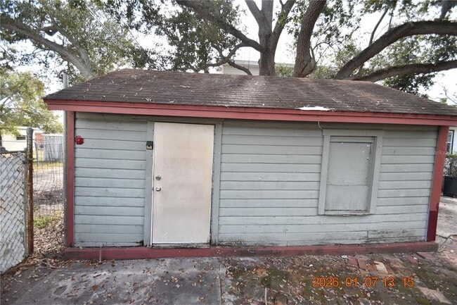 Building Photo - 2500 Auburn St S