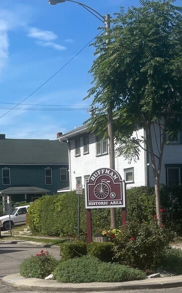 Historic Huffman District - 76 Huffman Ave