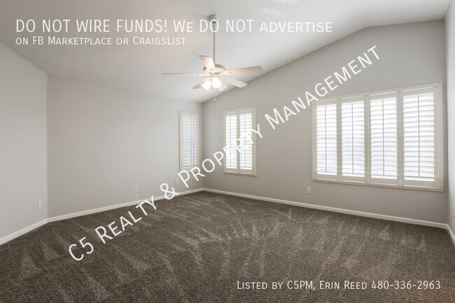 Building Photo - 3131 E Cottonwood Ln