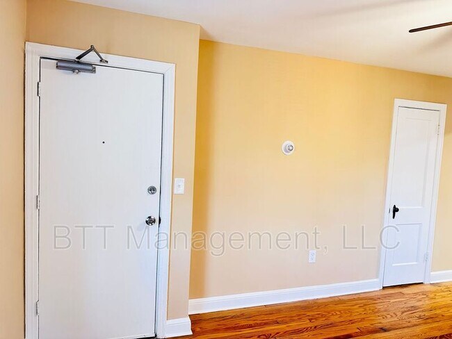 Building Photo - 8310 Garland Ave