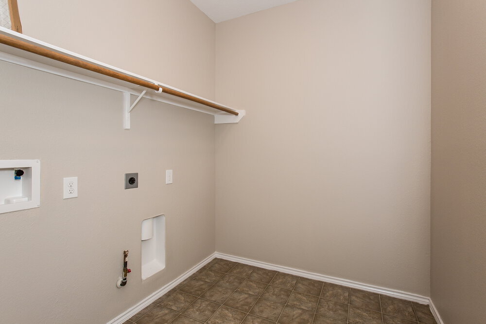 Building Photo - 7615 Shavano Ln