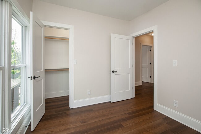 Building Photo - 405 Keystone Ave